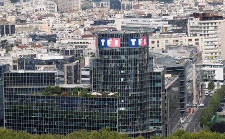 TF1