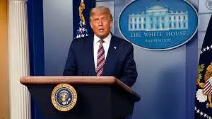 Donald Trump a honoré plus de 100 questions de journalistes