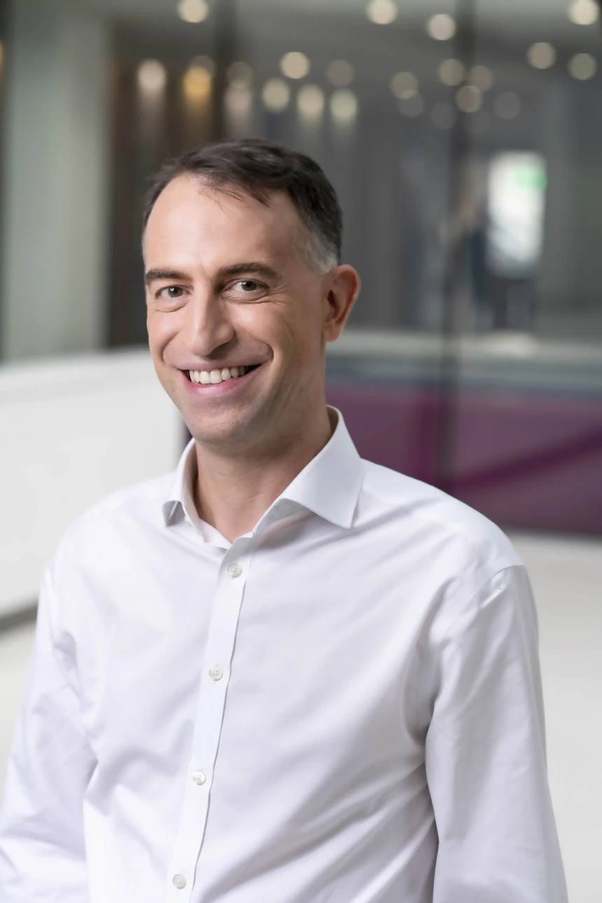 interview-tristan-jurgensen-rtl2-veut-etre-la-radio-de-l-humain-et-de-l-incarnation