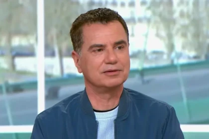 EXCLUSIF - L'animateur de France Télévisions Laurent Luyat s'intéresse à la musique des années 90