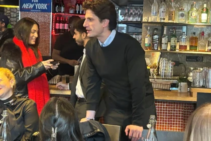EXCLUSIF -Jack Schlossberg, le dernier Kennedy à la conquête de Washington