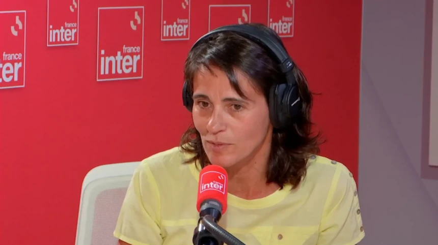 EXCLUSIF - EXCLUSIF - Sonia Devillers (France Inter) va signer son deuxième roman