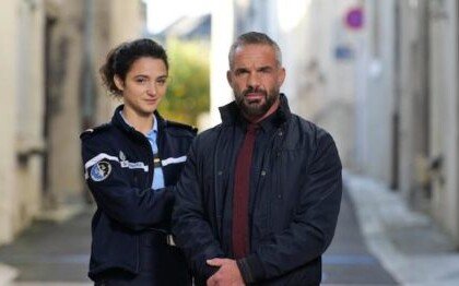 Tf1 assure france 2 fait grise mine