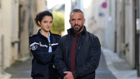 Tf1 assure france 2 fait grise mine