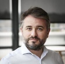 Emmanuel duteil adoube par la redaction de challenges lvmh