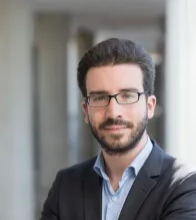 Stephane sitbon gomez defend les decisions de france tv