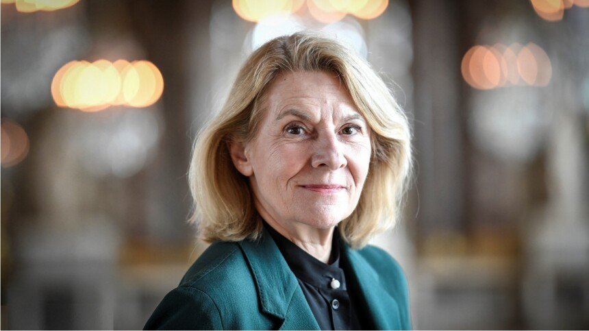 Canal catherine pegard appelle a la raison