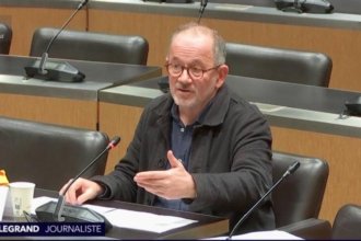 Thomas Legrand lors de son audition par la commission d’enquête sur l’Audiovisuel public le 18 décembre 2025.