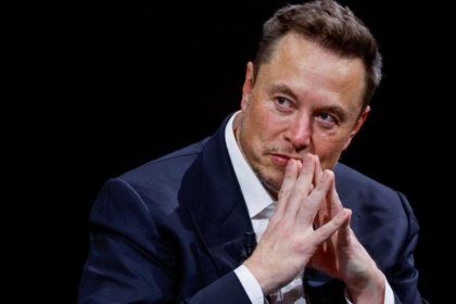 Aucune annonce ne confirme à ce jour que le milliardaire ait accepté d’apporter des capitaux à Paramount.