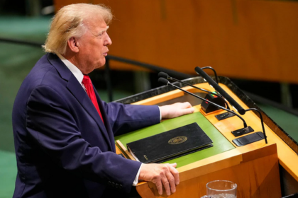 A la tribune, le président a vanté la supériorité américaine, répétant que, tandis que d’autres parlent, lui «agit».