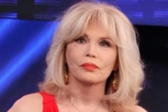 Amanda Lear