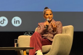 Face à l'abondance des programmes, la dirigeante défend une offre diversifiée : séries, films, documentaires, animation