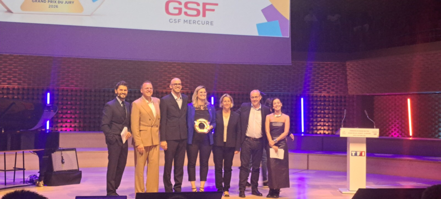 GSF Mercure a reçu le Grand Prix du jury, entouré des fondateurs d’AFL Diversity.