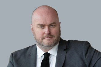 Le directeur de l’info du groupe, Philippe Corbé, admet un manque de clarté.