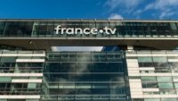 France TV dit avoir renforcé ses démarches de transparence, et souligne le travail des rédactions, pour couvrir l’actual
