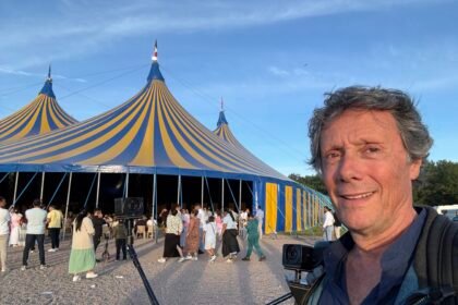 INTERVIEW Antoine de Maximy : « Les gens m’accueillent plus facilement parce qu’ils me connaissent »
